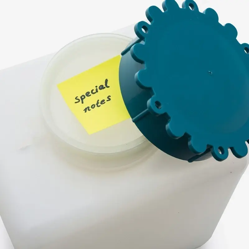 İsolab P.E Şeffaf Geniş Boyunlu Vidalı Kapaklı Şişe 50 ml 50 adet Laboratuvar Tipi